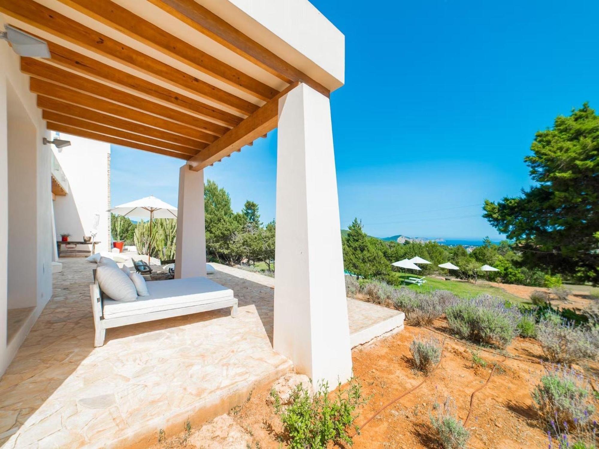Majestic With Private Pool Es Cubells