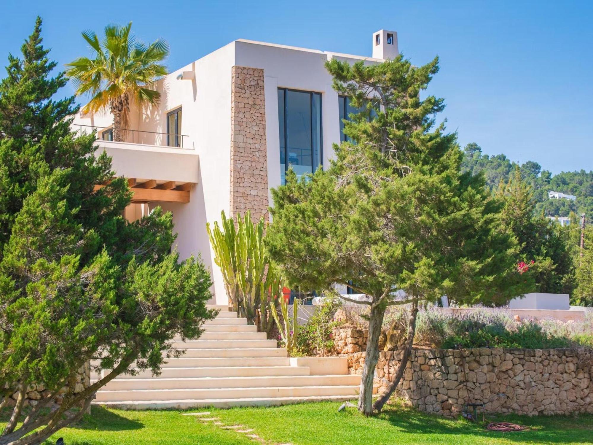 Majestic With Private Pool Es Cubells