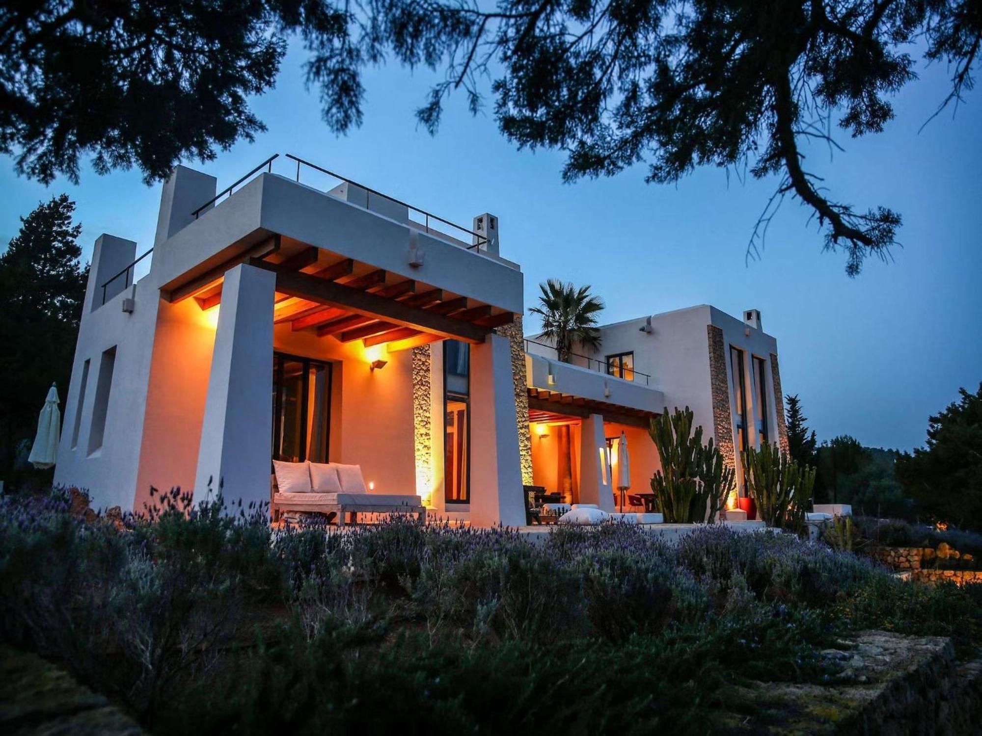 Majestic With Private Pool Es Cubells